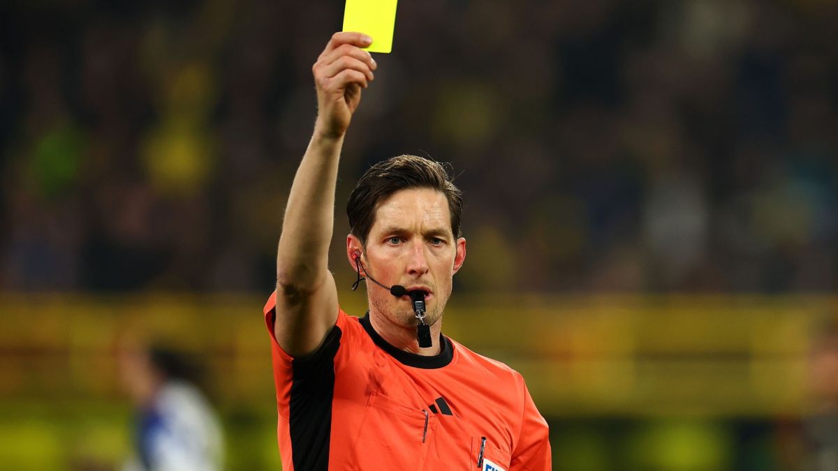 طبيب عظام.. السيرة الذاتية لحكم مباراة القمة الألماني ماتياس يولنبيك